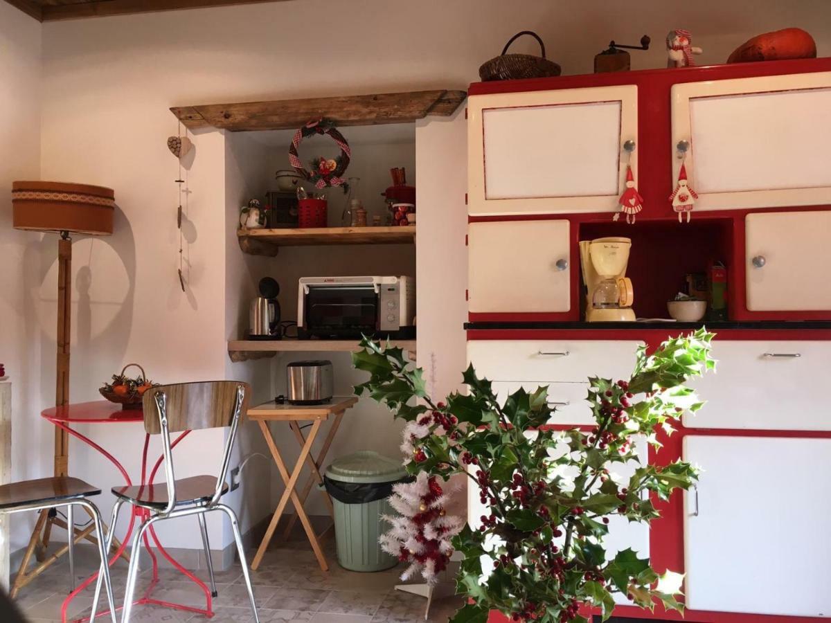 Ferme Familiale Chez Lili Vila Alex Exterior foto